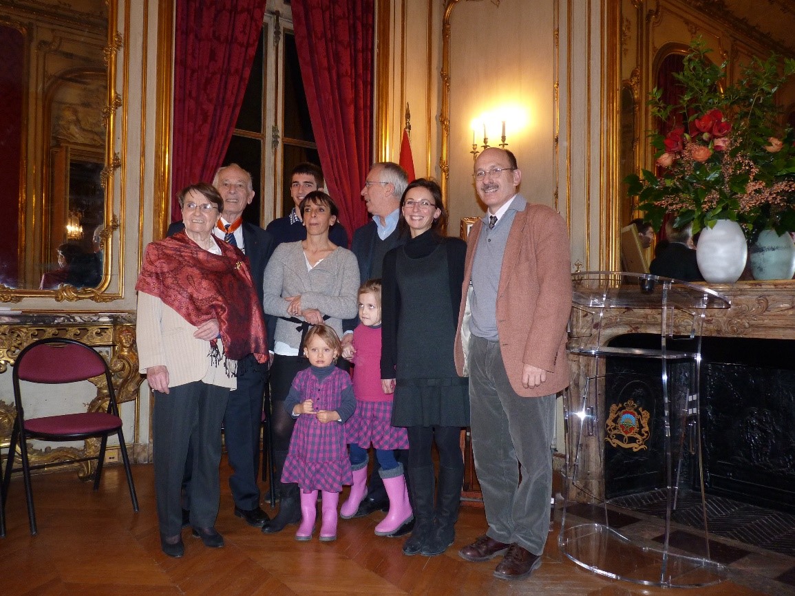 Remise de la croix du commandeur du Wissam Al Alaoui  lambassade du Maroc 2012